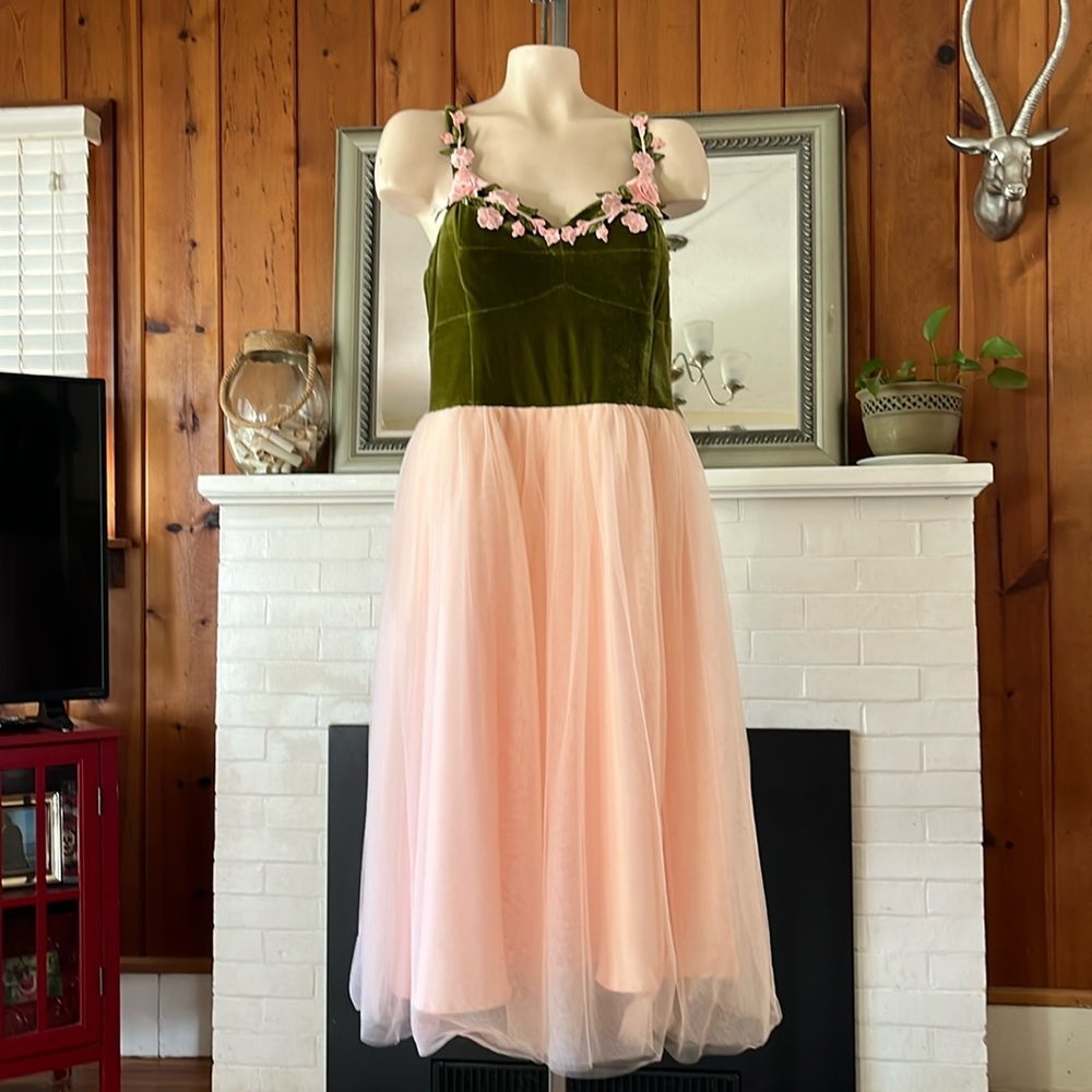 ModCloth “Velvet Floral” Dress